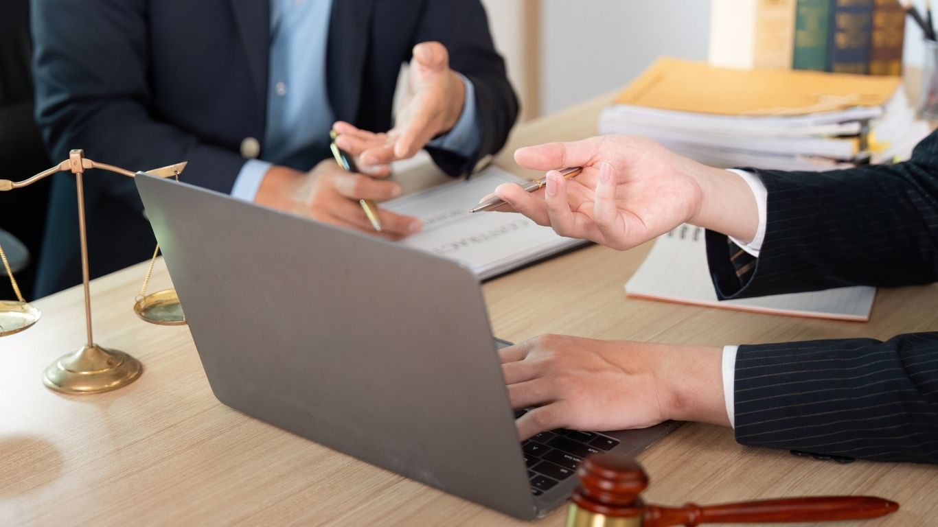 New York attorney advising client during legal strategy consultation in Brooklyn office