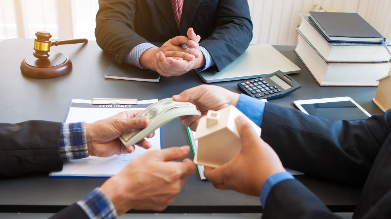Probate attorney NYC assisting with estate settlement